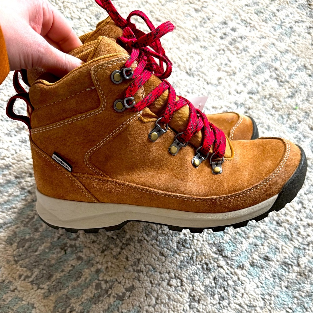Danner Hiking Boots! Great condition!